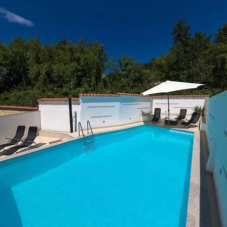 Zdenka Apartman *