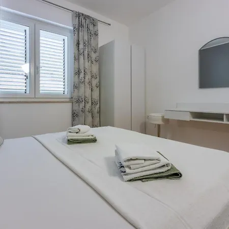 Zdenka Apartment